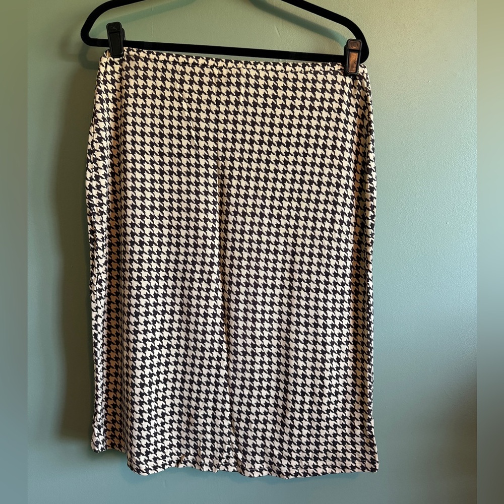 100% Silk knit skirt